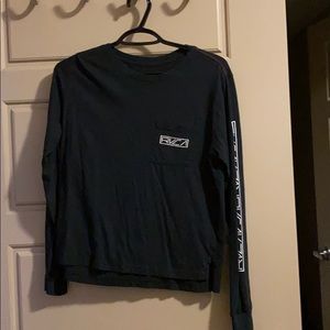 Black rvca shirt